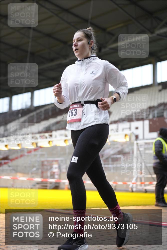07.12.2025 - St. Pauli X-Mass-Run No. 15 Patografie http://msf.ph/oto/9373105 07.12.2025 11:58:25 Ziel 163, 1151, 1909, 1914, 3150, 3457, 3661, 4057, 4721 meine-sportfotos.de