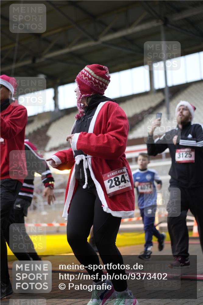 07.12.2025 - St. Pauli X-Mass-Run No. 15 Patografie http://msf.ph/oto/9373402 07.12.2025 12:03:08 Ziel 267, 2610, 2747, 2822, 2834, 2843, 3122, 3125, 3130, 3134, 3281, 3282, 3937, 3941, 3943, 4024, 4243, 4244, 4741, 4747, 4750, 4751 meine-sportfotos.de