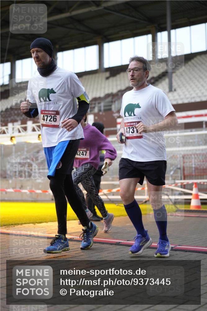 07.12.2025 - St. Pauli X-Mass-Run No. 15 Patografie http://msf.ph/oto/9373445 07.12.2025 12:03:26 Ziel 255, 258, 3282, 3807, 3937, 3941, 3943, 4006, 4022, 4221, 4224, 4241, 4247, 4726, 4731, 4732, 4741, 4746, 5007 meine-sportfotos.de