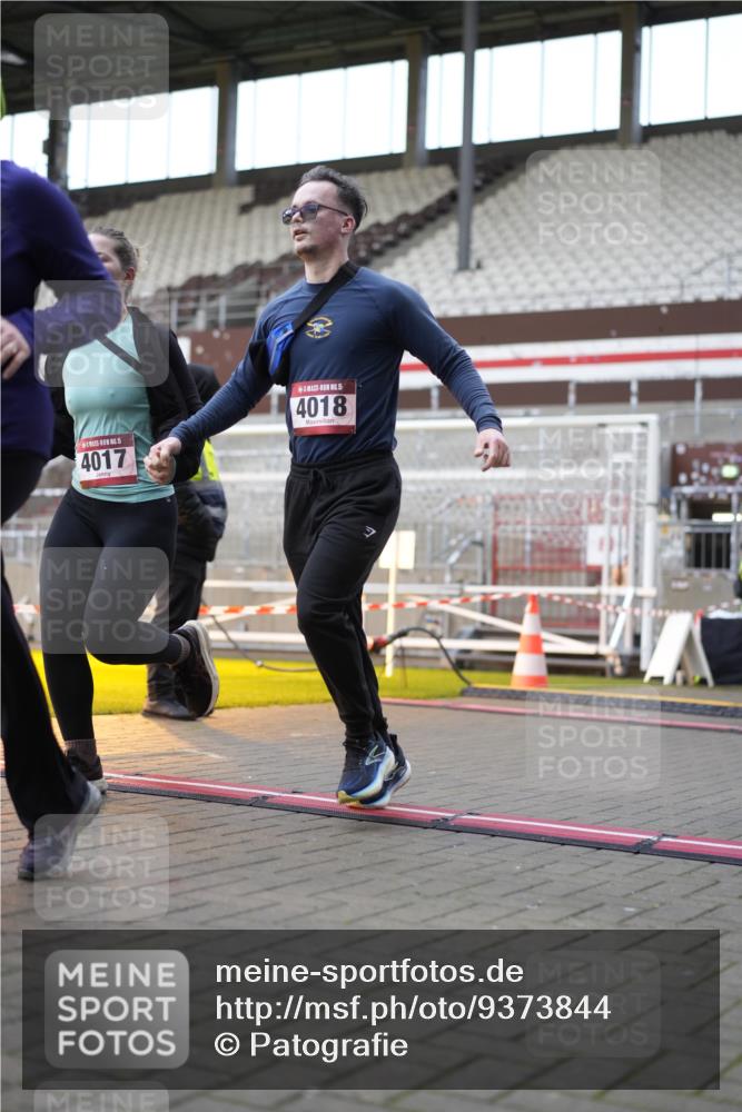 07.12.2025 - St. Pauli X-Mass-Run No. 15 Patografie http://msf.ph/oto/9373844 07.12.2025 12:06:53 Ziel 276, 1580, 1583, 1844, 1846, 3689, 3692, 4017, 4018, 4033, 4143, 4314, 4328, 4342, 4345, 4346, 4360, 4361, 4390, 4416, 4725 meine-sportfotos.de