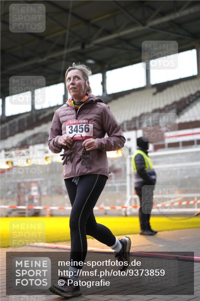 07.12.2025 - St. Pauli X-Mass-Run No. 15 Patografie http://msf.ph/oto/9373859 07.12.2025 12:07:02 Ziel 1580, 1583, 3251, 3262, 3456, 4017, 4018, 4033, 4314, 4328, 4360, 4361, 4390, 4725 meine-sportfotos.de