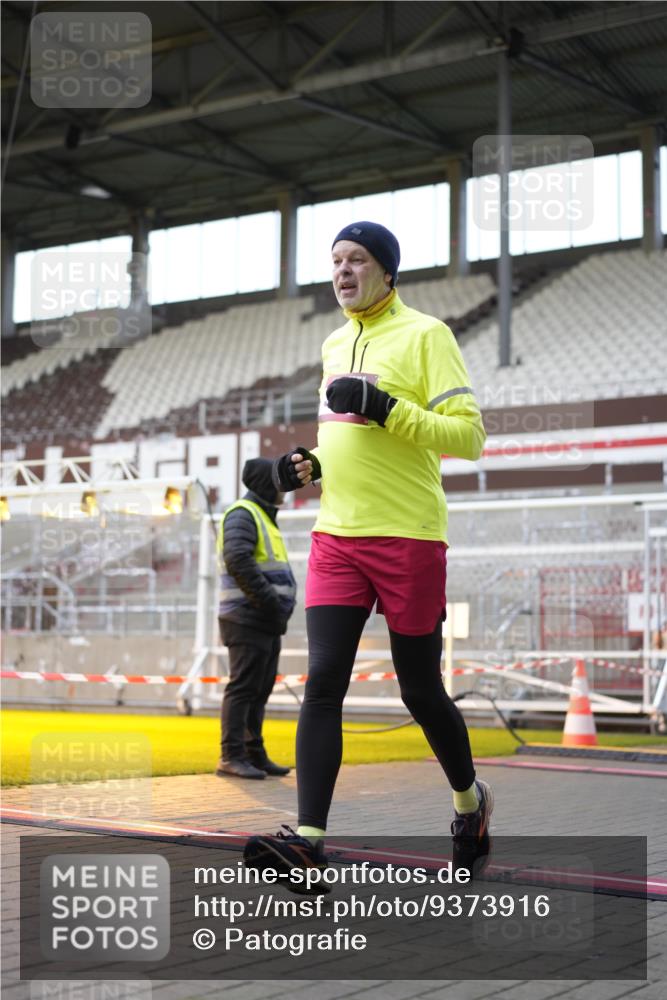 07.12.2025 - St. Pauli X-Mass-Run No. 15 Patografie http://msf.ph/oto/9373916 07.12.2025 12:07:28 Ziel 1959, 3348, 3666, 3708, 3709, 3710, 3711, 3726, 3728, 3818, 3819, 4724, 4755 meine-sportfotos.de