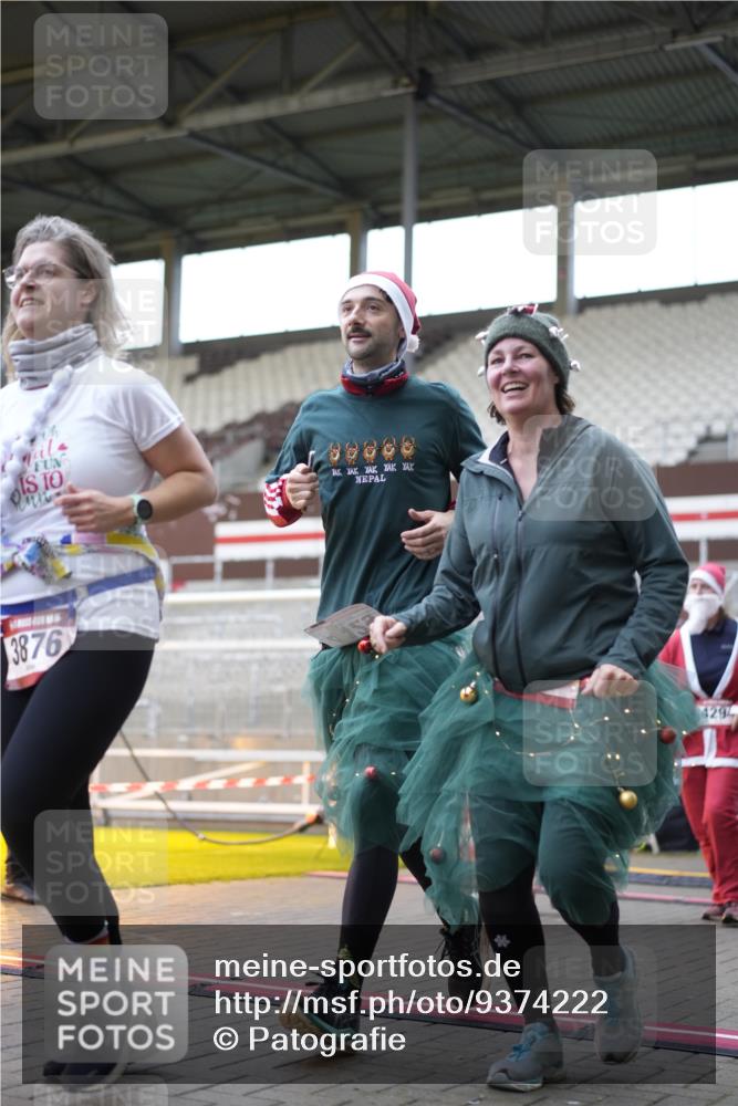 07.12.2025 - St. Pauli X-Mass-Run No. 15 Patografie http://msf.ph/oto/9374222 07.12.2025 12:08:39 Ziel 586, 1214, 1219, 1253, 1269, 1270, 1901, 2679, 2873, 2889, 2892, 3141, 3230, 3233, 3595, 3876, 4084, 4086, 4137, 4138, 4182, 4183, 4252, 4294, 4295, 4297, 4422, 4429, 4720 meine-sportfotos.de