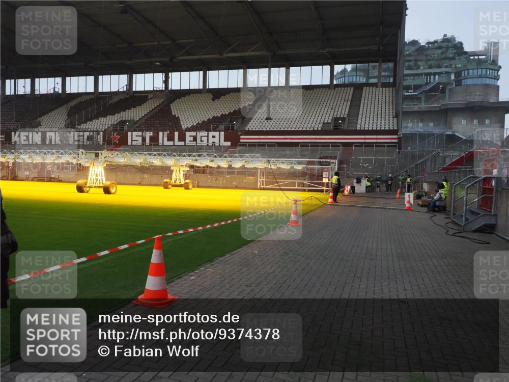 07.12.2025 - St. Pauli X-Mass-Run No. 15 Fabian Wolf http://msf.ph/oto/9374378 07.12.2025 09:59:54 Ziel 910, 911, 934, 1112, 2186, 2729, 2964 meine-sportfotos.de