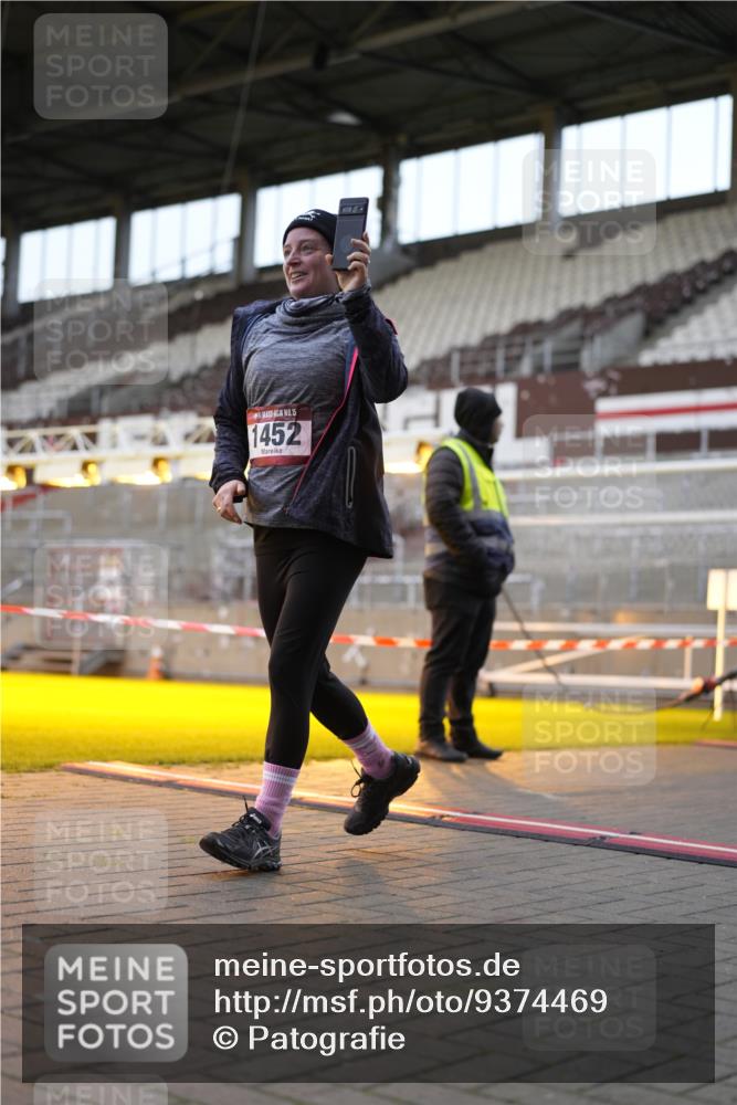07.12.2025 - St. Pauli X-Mass-Run No. 15 Patografie http://msf.ph/oto/9374469 07.12.2025 12:11:48 Ziel 1452, 3974, 3979, 4163, 4165, 4166, 4167, 4168, 4268, 4270, 4278, 4279, 4288, 4289, 4308, 4714 meine-sportfotos.de