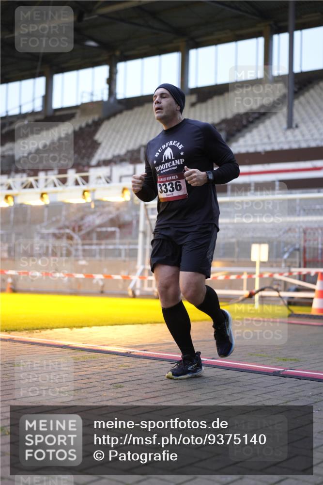 07.12.2025 - St. Pauli X-Mass-Run No. 15 Patografie http://msf.ph/oto/9375140 07.12.2025 10:00:16 Ziel 1333, 2140, 3336, 4129 meine-sportfotos.de
