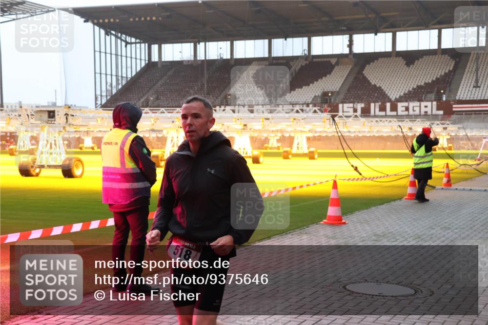 07.12.2025 - St. Pauli X-Mass-Run No. 15 Luisa Fischer http://msf.ph/oto/9375646 07.12.2025 09:53:28 Ziel 15, 518, 518, 937, 1052, 1241, 1874, 3684 meine-sportfotos.de