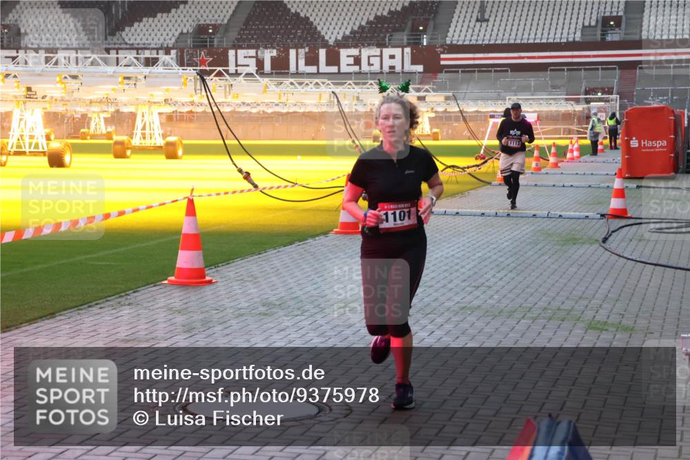07.12.2025 - St. Pauli X-Mass-Run No. 15 Luisa Fischer http://msf.ph/oto/9375978 07.12.2025 09:55:33 Ziel 1101, 1113, 1101, 1113, 1649, 1655, 1722, 2703, 4087, 4088 meine-sportfotos.de