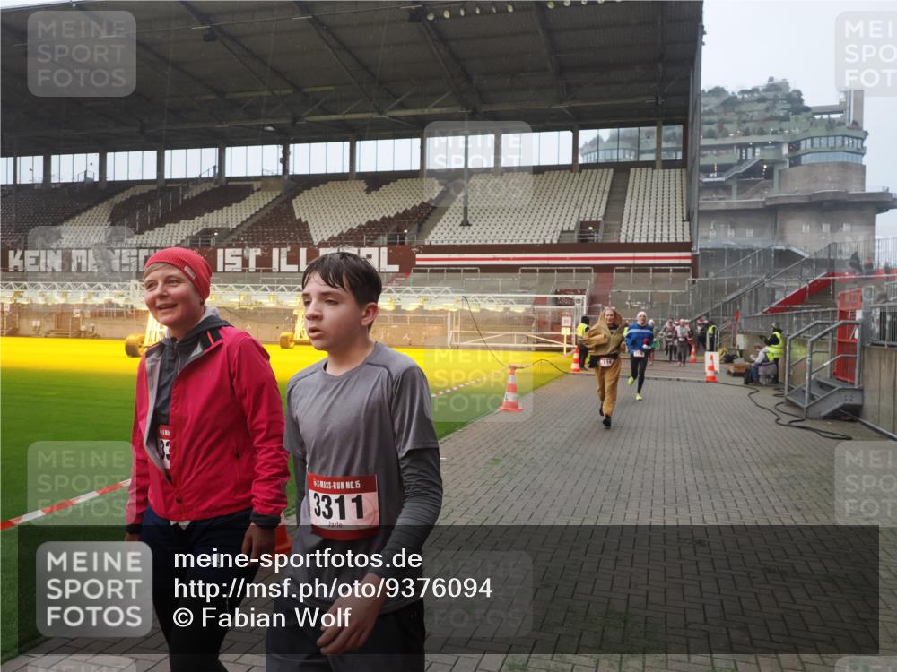 07.12.2025 - St. Pauli X-Mass-Run No. 15 Fabian Wolf http://msf.ph/oto/9376094 07.12.2025 10:05:13 Ziel 114, 202, 210, 292, 699, 1481, 1761, 2856, 2866, 3186, 3307, 3311 meine-sportfotos.de