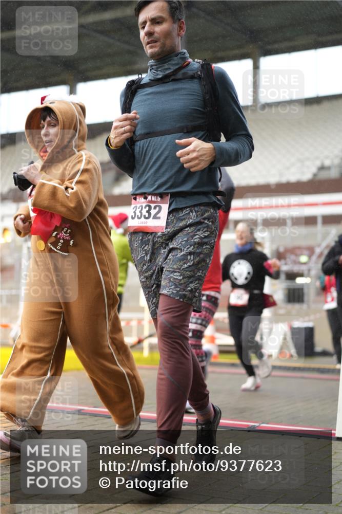 07.12.2025 - St. Pauli X-Mass-Run No. 15 Patografie http://msf.ph/oto/9377623 07.12.2025 10:08:42 Ziel 390, 707, 789, 947, 1002, 1031, 1176, 2247, 2248, 2521, 3212, 3332, 3335, 3495, 3671, 3759, 3904, 3907, 4205, 4232, 4234, 4451 meine-sportfotos.de