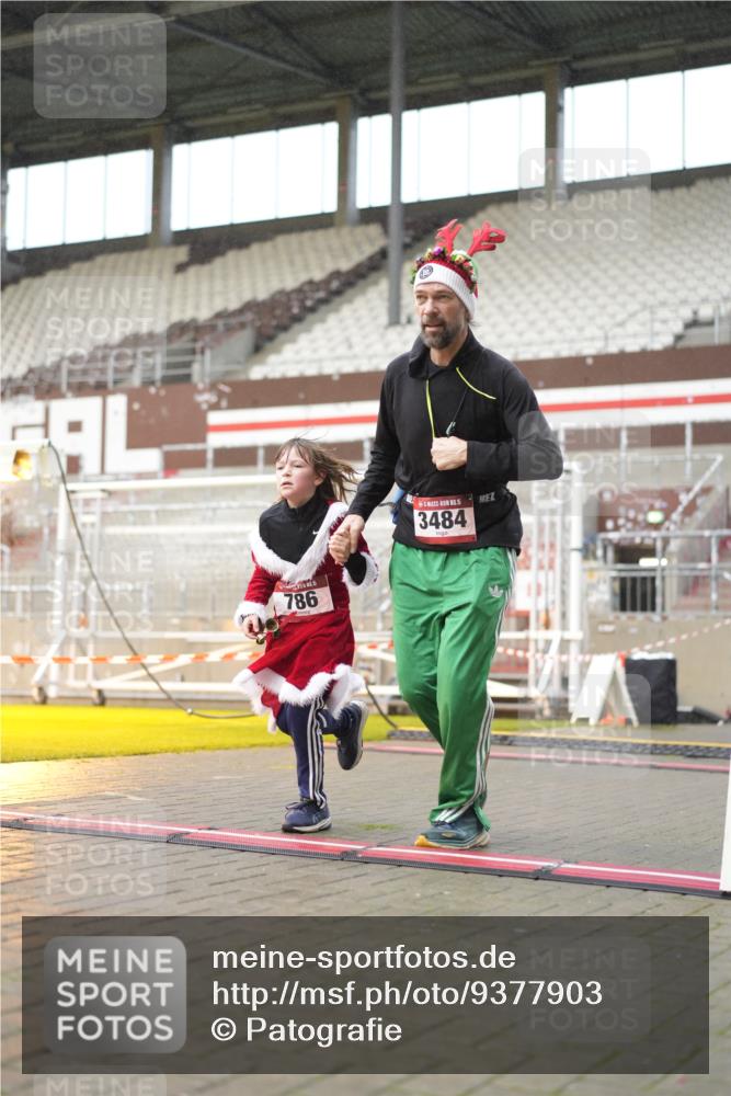 07.12.2025 - St. Pauli X-Mass-Run No. 15 Patografie http://msf.ph/oto/9377903 07.12.2025 10:08:48 Ziel 19, 390, 707, 786, 789, 947, 1002, 1031, 1176, 1570, 2126, 2521, 3212, 3300, 3332, 3335, 3484, 3671, 3891, 3904, 3907, 4232, 4234, 4451 meine-sportfotos.de