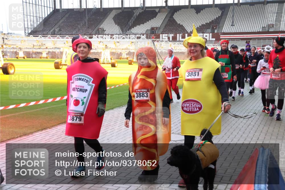07.12.2025 - St. Pauli X-Mass-Run No. 15 Luisa Fischer http://msf.ph/oto/9378052 07.12.2025 10:28:46 Ziel 1, 15, 3883, 3879, 4160, 4698, 01, 4410, 3881, 618, 4409, 412, 1507, 1717, 1742, 1745, 2526, 2723, 2912, 2913, 3209, 3218, 3377, 3395, 3412, 3413, 3454, 3472, 3727, 3729, 3730, 3879, 3881, 3883, 4037, 4064, 4065, 4132, 4133, 4159, 4160, 4189, 4245, 4250, 4344, 4350, 4355, 4376, 4380, 4388, 4453, 4454, 4527, 4538, 4697, 4698, 4700, 4701, 4702, 4704, 4706, 4707, 4708, 4710, 4875 meine-sportfotos.de