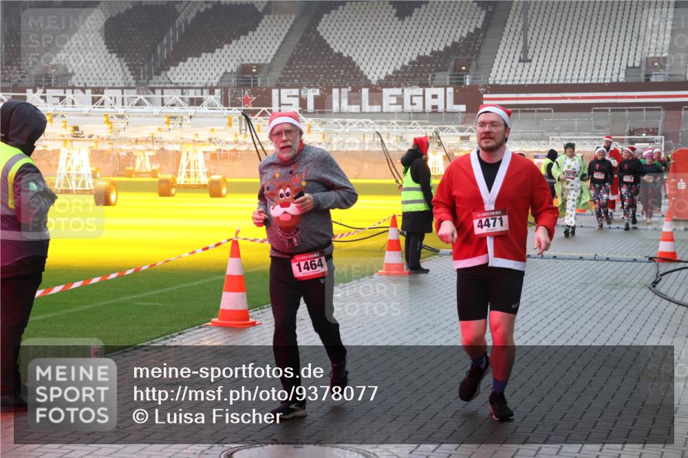 07.12.2025 - St. Pauli X-Mass-Run No. 15 Luisa Fischer http://msf.ph/oto/9378077 07.12.2025 11:09:15 Ziel 1464, 4471, 1511, 152, 155, 166, 335, 338, 341, 446, 495, 496, 619, 784, 1136, 1138, 1140, 1184, 1205, 1211, 1412, xxxx, 1424, 1464, 1491, 1502, 1511, 1574, 1625, 1706, 2070, 2259, 2879, 2893, 2898, 4471, 4584, 4819, 4830 meine-sportfotos.de
