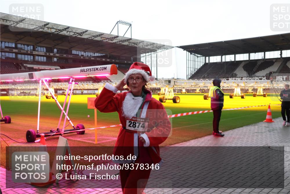 07.12.2025 - St. Pauli X-Mass-Run No. 15 Luisa Fischer http://msf.ph/oto/9378346 07.12.2025 10:29:39 Ziel 15, 2874, 161, 165, 450, 458, 1039, 1095, 1308, 1330, 1373, 1548, 1550, 1566, 1677, 1842, 2001, 2046, 2051, 2397, 2874, 3080, 3115, 3299, 3470, 3669, 3938, 3942, 4007, 4009, 4073, 4264, 4265, 4266, 4291, 4293, 4296, 4414, 4440, 4446, 4449, 4450, 4531, 4543, 4544, 4695 meine-sportfotos.de