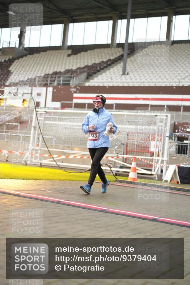 07.12.2025 - St. Pauli X-Mass-Run No. 15 Patografie http://msf.ph/oto/9379404 07.12.2025 10:13:01 Ziel 80, 1126, 1397, 1733, 2687, 2711, 2712, 3588, 3589, 4487 meine-sportfotos.de