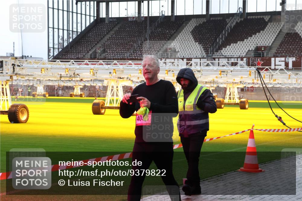 07.12.2025 - St. Pauli X-Mass-Run No. 15 Luisa Fischer http://msf.ph/oto/9379822 07.12.2025 10:36:37 Ziel 140, 350, 2489, 2948, 3089, 3476, 4034, 4200, 4599 meine-sportfotos.de