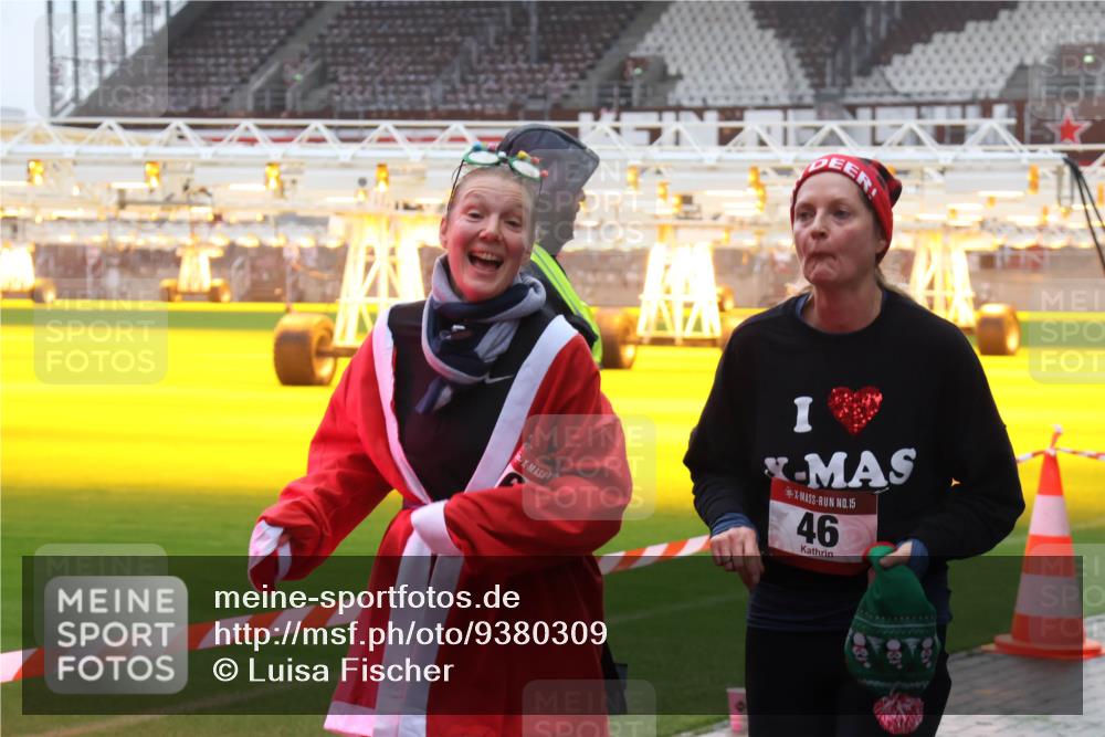 07.12.2025 - St. Pauli X-Mass-Run No. 15 Luisa Fischer http://msf.ph/oto/9380309 07.12.2025 11:13:03 Ziel 46, 15, 722, 46, 76, 79, 218, 489, 494, 597, 605, 663, 671, 681, 682, 718, 836, 839, 888, 919, 1142, 1261, 1420, 1422, 1423, 1609, 1610, 2858, 3167, 4794, 4795, 4796, 4802, 4804 meine-sportfotos.de