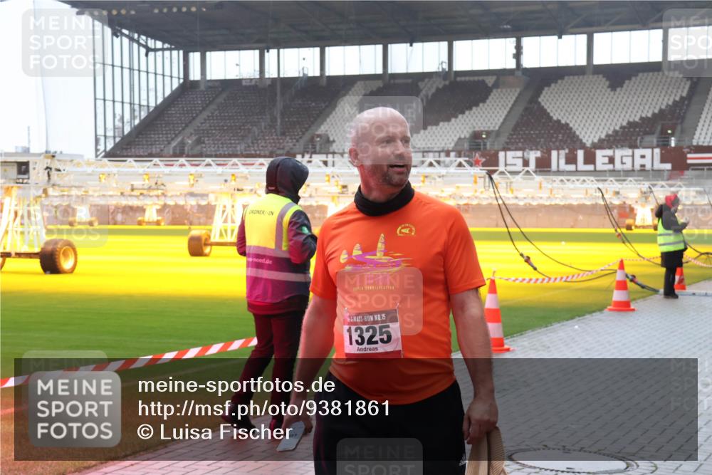 07.12.2025 - St. Pauli X-Mass-Run No. 15 Luisa Fischer http://msf.ph/oto/9381861 07.12.2025 11:19:49 Ziel 59, 15, 1325, 1, 295, 302, 367, 373, 797, 1336, 1343, 1563, 1617, 2062, 2064, 2067, 2597, 2788, 3205 meine-sportfotos.de
