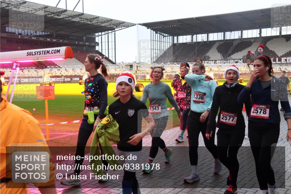 07.12.2025 - St. Pauli X-Mass-Run No. 15 Luisa Fischer http://msf.ph/oto/9381978 07.12.2025 11:20:37 Ziel 4, 797, 1343, 2771, 1336, 2577, 5, 2578, 2132, 2134, 2217, 2305, 2577, 2578, 2581, 2771, 3075, 3129, 3157, 3160, 3170, 3309, 3324, 3822, 3823, 4637 meine-sportfotos.de