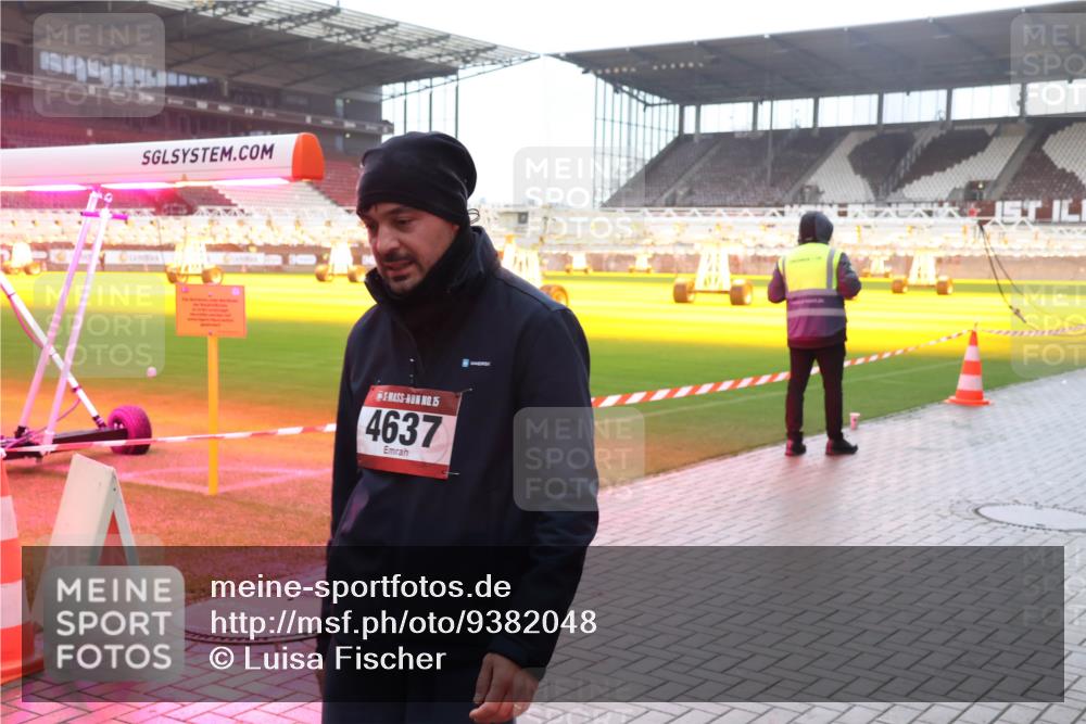 07.12.2025 - St. Pauli X-Mass-Run No. 15 Luisa Fischer http://msf.ph/oto/9382048 07.12.2025 11:21:10 Ziel 15, 4637, 540, 765, 1020, 1135, 1614, 2132, 2134, 2242, 2305, 2379, 2462, 2601, 2854, 3037, 3129, 3157, 3309, 4637 meine-sportfotos.de