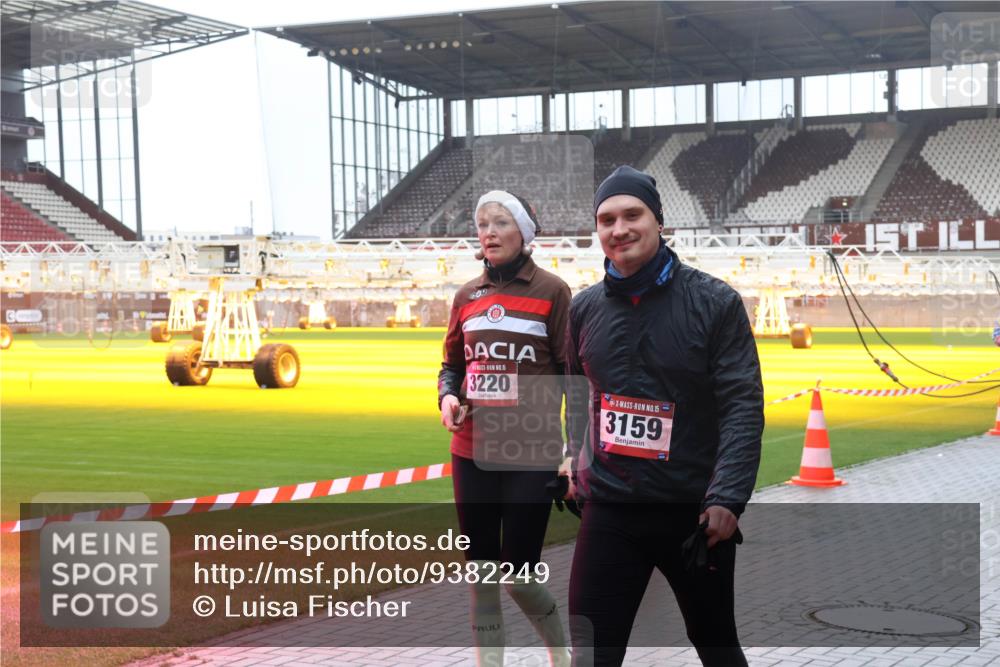 07.12.2025 - St. Pauli X-Mass-Run No. 15 Luisa Fischer http://msf.ph/oto/9382249 07.12.2025 11:22:11 Ziel 3220, 15, 15, 3159, 98, 105, 111, 232, 241, 1284, 1297, 1549, 1775, 1779, 1902, 1904, 1907, 1939, 2033, 2197, 2473, 2474, 2579, 3073, 3159, 3283 meine-sportfotos.de