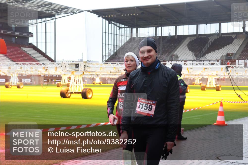 07.12.2025 - St. Pauli X-Mass-Run No. 15 Luisa Fischer http://msf.ph/oto/9382252 07.12.2025 11:22:11 Ziel 32, 15, 3159, 98, 105, 111, 232, 241, 1284, 1297, 1549, 1775, 1779, 1902, 1904, 1907, 1939, 2033, 2197, 2473, 2474, 2579, 3073, 3159, 3283 meine-sportfotos.de