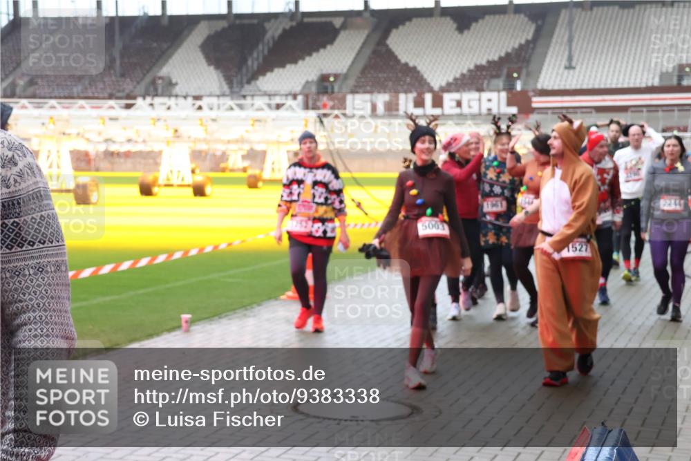 07.12.2025 - St. Pauli X-Mass-Run No. 15 Luisa Fischer http://msf.ph/oto/9383338 07.12.2025 11:25:48 Ziel 5003, 1961, 1527, 470, 473, 1334, 1339, 1379, 1388, 1527, 1544, 1672, 1855, 1858, 1961, 2151, 2193, 2244, 2498, 2981, 2990, 3126, 3290, 3296, 3301, 4101, 4654, 4825, 5003 meine-sportfotos.de
