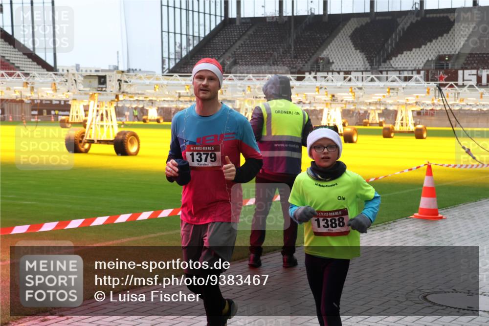 07.12.2025 - St. Pauli X-Mass-Run No. 15 Luisa Fischer http://msf.ph/oto/9383467 07.12.2025 11:26:13 Ziel 15, 1379, 15, 1388, 674, 678, 1079, 1334, 1339, 1344, 1356, 1379, 1388, 1593, 1672, 1673, 2055, 2088, 2145, 2161, 2166, 2198, 2255, 2265, 2498, 3050, 3051, 3068, 3070, 3290, 3296, 3301, 4101, 4654, 4825 meine-sportfotos.de