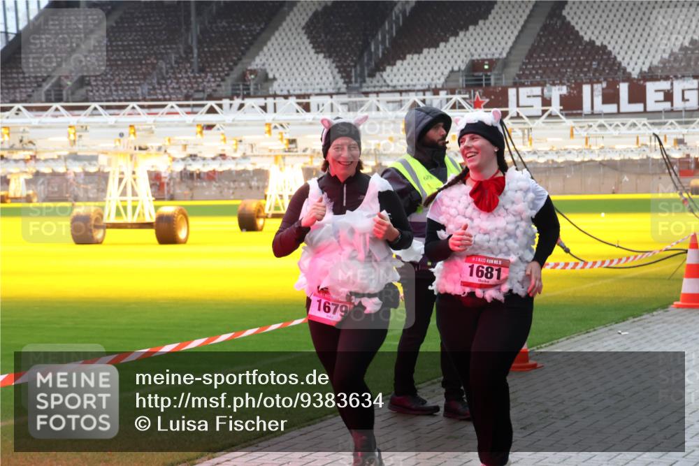 07.12.2025 - St. Pauli X-Mass-Run No. 15 Luisa Fischer http://msf.ph/oto/9383634 07.12.2025 10:54:09 Ziel 1679, 670, 15, 1681, 106, 546, 1478, 1679, 1680, 1681, 1682, 1683, 3128, 4814 meine-sportfotos.de