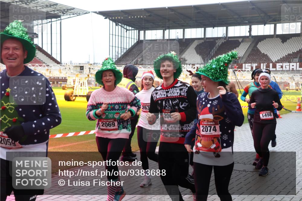07.12.2025 - St. Pauli X-Mass-Run No. 15 Luisa Fischer http://msf.ph/oto/9383688 07.12.2025 11:26:54 Ziel 2059, 15, 2069, 263, 1, 20, 1, 15, 2074, 1498, 205, 209, 610, 624, 674, 678, 1344, 1345, 1356, 1498, 1501, 1632, 2024, 2026, 2059, 2063, 2066, 2069, 2074, 2088, 2124, 2145, 2161, 2166, 2175, 2176, 2198, 2234, 2236, 2237, 2240, 2255, 2257, 2260, 2265, 2637, 2748, 2749, 2786, 2795, 2813, 2942, 3068, 3094, 3217, 3257, 3258, 3260, 3261, 3607, 4884 meine-sportfotos.de