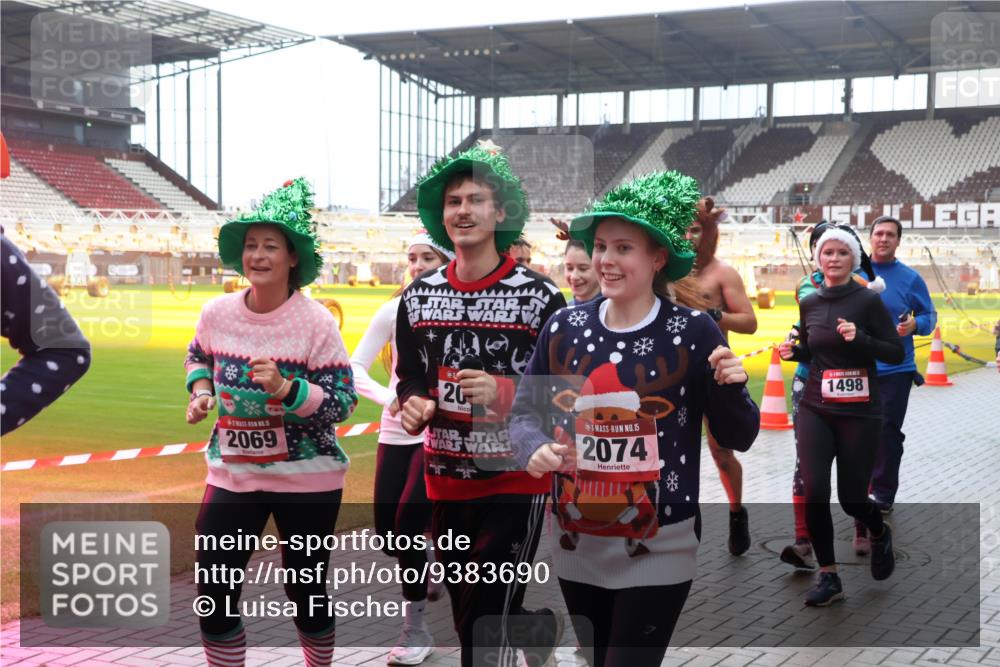 07.12.2025 - St. Pauli X-Mass-Run No. 15 Luisa Fischer http://msf.ph/oto/9383690 07.12.2025 11:26:54 Ziel 2069, 20, 15, 2074, 1498, 205, 209, 610, 624, 674, 678, 1344, 1345, 1356, 1498, 1501, 1632, 2024, 2026, 2059, 2063, 2066, 2069, 2074, 2088, 2124, 2145, 2161, 2166, 2175, 2176, 2198, 2234, 2236, 2237, 2240, 2255, 2257, 2260, 2265, 2637, 2748, 2749, 2786, 2795, 2813, 2942, 3068, 3094, 3217, 3257, 3258, 3260, 3261, 3607, 4884 meine-sportfotos.de
