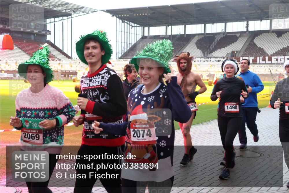 07.12.2025 - St. Pauli X-Mass-Run No. 15 Luisa Fischer http://msf.ph/oto/9383694 07.12.2025 11:26:55 Ziel 15, 2069, 15, 2074, 624, 1498, 205, 209, 610, 624, 674, 678, 1344, 1345, 1356, 1498, 1501, 1632, 2024, 2026, 2059, 2063, 2066, 2069, 2074, 2088, 2124, 2145, 2161, 2166, 2175, 2176, 2198, 2234, 2236, 2237, 2240, 2255, 2257, 2260, 2265, 2637, 2748, 2749, 2786, 2795, 2813, 2942, 3094, 3217, 3257, 3258, 3260, 3261, 3607, 4884 meine-sportfotos.de