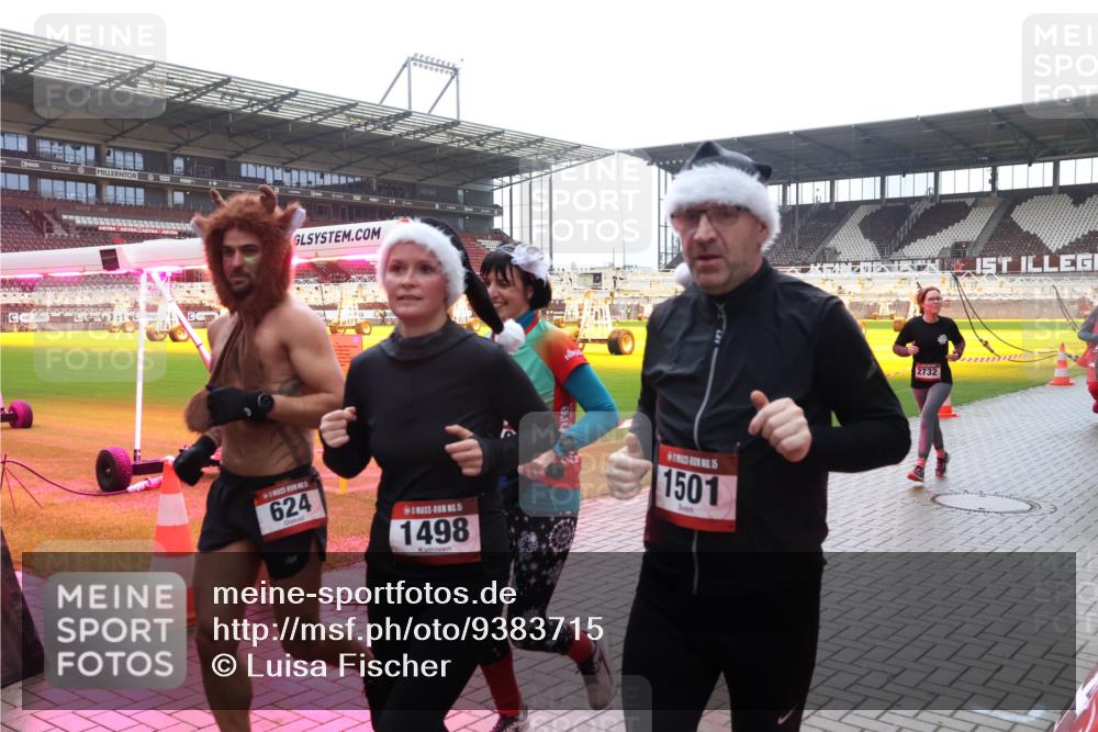 07.12.2025 - St. Pauli X-Mass-Run No. 15 Luisa Fischer http://msf.ph/oto/9383715 07.12.2025 11:26:57 Ziel 624, 15, 1498, 1501, 2732, 205, 209, 610, 624, 1345, 1498, 1501, 1632, 2024, 2026, 2059, 2063, 2066, 2069, 2074, 2088, 2124, 2161, 2175, 2176, 2198, 2234, 2236, 2237, 2240, 2255, 2257, 2260, 2265, 2637, 2748, 2749, 2786, 2795, 2813, 2942, 2972, 2979, 3094, 3217, 3257, 3258, 3260, 3261, 3607, 4884 meine-sportfotos.de