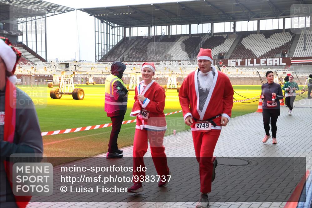 07.12.2025 - St. Pauli X-Mass-Run No. 15 Luisa Fischer http://msf.ph/oto/9383737 07.12.2025 11:27:00 Ziel 148, 2749, 2813, 1345, 205, 209, 610, 624, 1345, 1498, 1501, 1632, 2024, 2026, 2059, 2063, 2066, 2069, 2074, 2124, 2175, 2176, 2234, 2236, 2237, 2240, 2257, 2260, 2637, 2748, 2749, 2786, 2789, 2795, 2813, 2942, 2972, 2979, 3094, 3217, 3257, 3258, 3260, 3261, 3607, 4884 meine-sportfotos.de