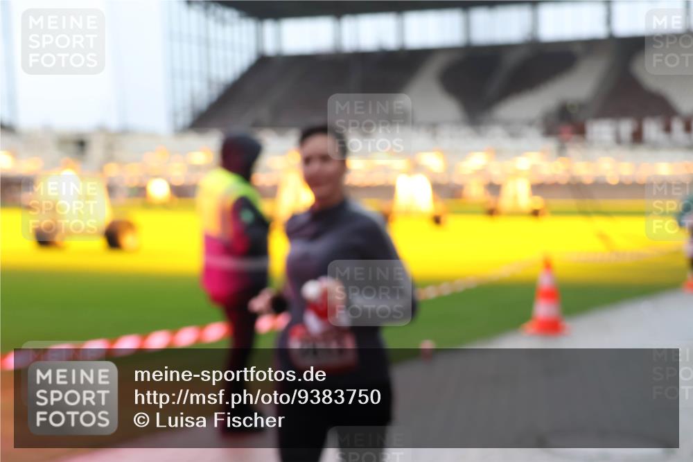 07.12.2025 - St. Pauli X-Mass-Run No. 15 Luisa Fischer http://msf.ph/oto/9383750 07.12.2025 11:27:02 Ziel 205, 209, 610, 624, 1345, 1498, 1501, 1632, 2024, 2026, 2059, 2063, 2066, 2069, 2074, 2124, 2175, 2176, 2234, 2236, 2237, 2240, 2257, 2260, 2637, 2748, 2749, 2786, 2789, 2790, 2795, 2813, 2942, 2972, 2979, 3094, 3217, 3257, 3258, 3260, 3261, 3607, 4884 meine-sportfotos.de