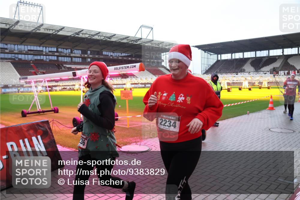 07.12.2025 - St. Pauli X-Mass-Run No. 15 Luisa Fischer http://msf.ph/oto/9383829 07.12.2025 11:27:11 Ziel 36, 15, 2234, 2240, 205, 209, 610, 624, 1080, 1345, 1498, 1501, 1632, 2024, 2026, 2059, 2063, 2066, 2069, 2072, 2074, 2124, 2175, 2176, 2234, 2236, 2237, 2240, 2257, 2260, 2637, 2748, 2749, 2789, 2790, 2813, 2887, 2942, 2972, 2979, 3098, 3099, 3217, 4884 meine-sportfotos.de
