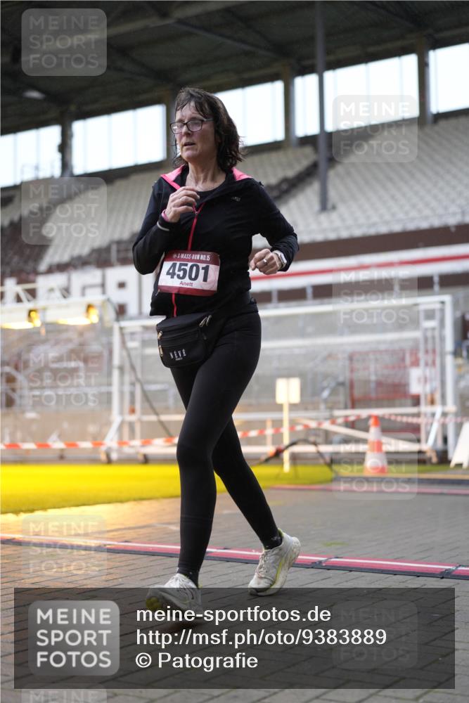 07.12.2025 - St. Pauli X-Mass-Run No. 15 Patografie http://msf.ph/oto/9383889 07.12.2025 10:25:37 Ziel 50, 129, 211, 369, 374, 387, 398, 404, 1069, 2041, 2104, 2106, 2149, 2191, 2215, 2680, 3742, 3779, 4162, 4164, 4202, 4372, 4373, 4501 meine-sportfotos.de