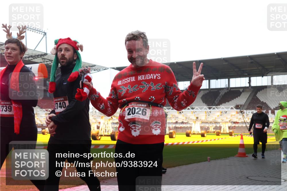 07.12.2025 - St. Pauli X-Mass-Run No. 15 Luisa Fischer http://msf.ph/oto/9383924 07.12.2025 11:27:26 Ziel 15, 739, 15, 740, 15, 2026, 3607, 209, 205, 209, 1080, 2024, 2026, 2072, 2175, 2176, 2234, 2236, 2237, 2240, 2748, 2749, 2789, 2790, 2813, 2887, 2942, 2972, 2979, 2995, 2999, 3004, 3098, 3099, 4884 meine-sportfotos.de