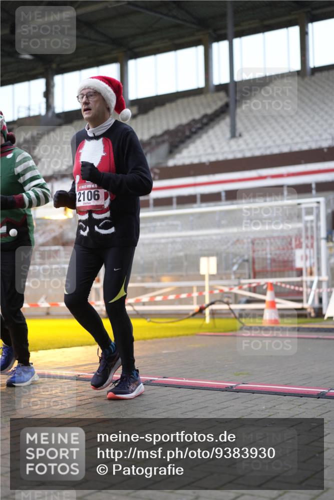 07.12.2025 - St. Pauli X-Mass-Run No. 15 Patografie http://msf.ph/oto/9383930 07.12.2025 10:25:43 Ziel 50, 129, 211, 369, 374, 387, 398, 404, 1069, 1227, 1538, 1581, 1586, 2041, 2104, 2106, 2149, 2191, 2215, 2896, 3742, 3779, 3910, 3918, 4162, 4164, 4202, 4300, 4301, 4501 meine-sportfotos.de