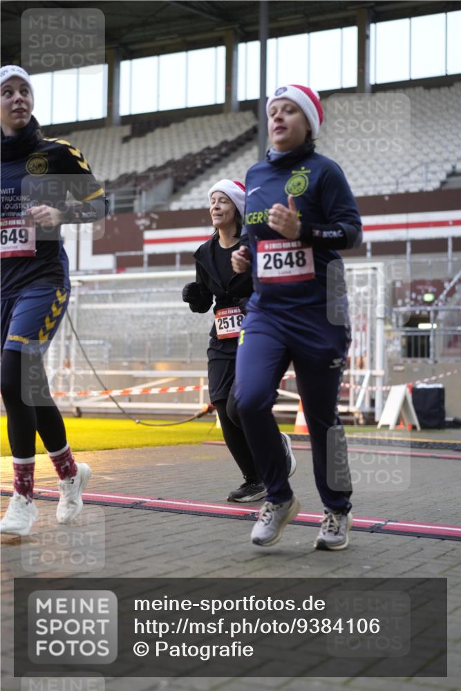 07.12.2025 - St. Pauli X-Mass-Run No. 15 Patografie http://msf.ph/oto/9384106 07.12.2025 10:26:21 Ziel 23, 28, 368, 1396, 1638, 1639, 2068, 2518, 2648, 2649, 2922, 3698, 3699, 4093, 4448, 4460, 4461, 4469, 4481, 4506, 4512, 4529, 4532, 4699, 4703, 4709, 5010 meine-sportfotos.de