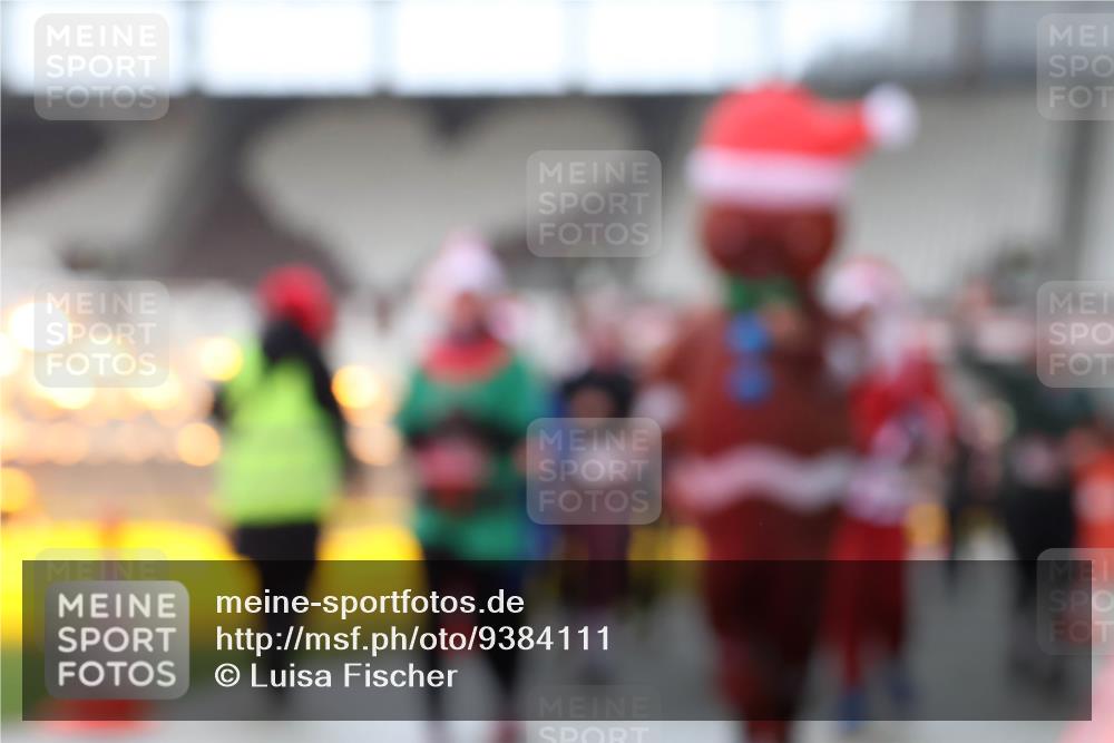 07.12.2025 - St. Pauli X-Mass-Run No. 15 Luisa Fischer http://msf.ph/oto/9384111 07.12.2025 11:28:25 Ziel 407, 534, 776, 790, 1082, 2138, 2139, 2162, 2163, 2164, 2192, 2196, 2567, 2571, 2572, 2623, 2655, 2930, 2980, 3027, 3057, 3063, 3074, 3599, 3670, 4644, 4653, 4655 meine-sportfotos.de