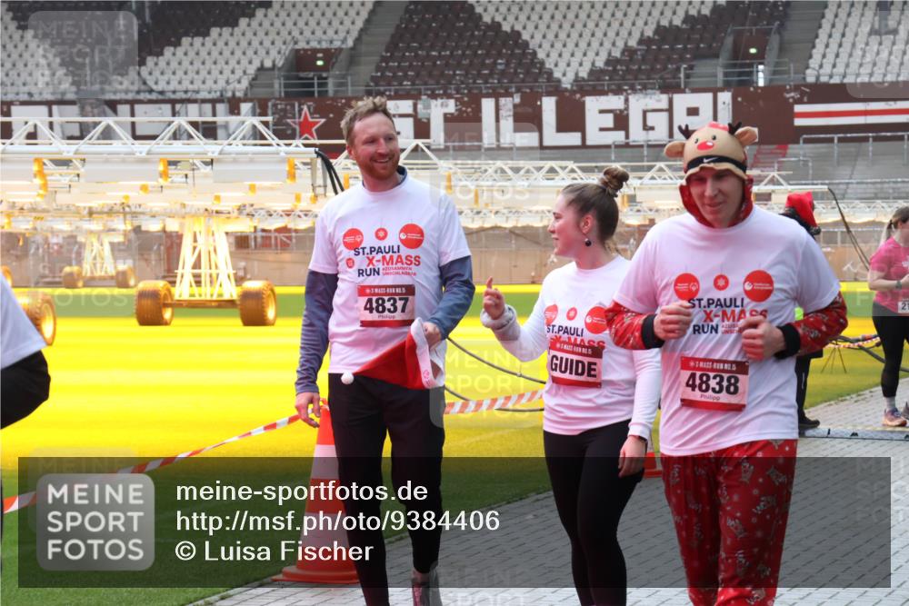 07.12.2025 - St. Pauli X-Mass-Run No. 15 Luisa Fischer http://msf.ph/oto/9384406 07.12.2025 11:29:45 Ziel 15, 4837, 21, 15, 15, 4838, 861, 1759, 2189, 2190, 2213, 2285, 2500, 2522, 2676, 2701, 2702, 2882, 3143, 3144, 3146, 3235, 3236, 4392, 4432, 4452 meine-sportfotos.de