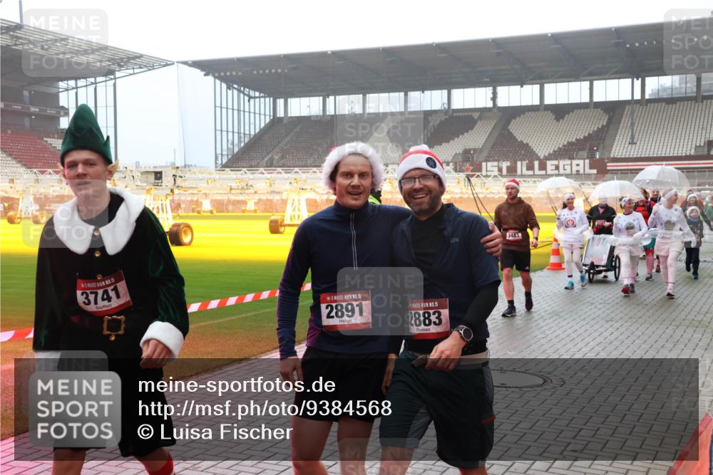 07.12.2025 - St. Pauli X-Mass-Run No. 15 Luisa Fischer http://msf.ph/oto/9384568 07.12.2025 10:15:37 Ziel 5, 3741, 15, 2891, 15, 2883, 3481, 308, 431, 436, 438, 762, 1180, 1183, 1363, 1867, 1869, 1873, 1885, 2666, 2667, 2668, 2883, 2891, 3103, 3481, 3741, 4001, 4004, 4494, 4536 meine-sportfotos.de