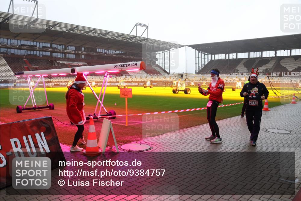 07.12.2025 - St. Pauli X-Mass-Run No. 15 Luisa Fischer http://msf.ph/oto/9384757 07.12.2025 11:31:17 Ziel 2871, 1, 203, 329, 487, 539, 554, 579, 581, 848, 865, 870, 872, 1595, 2020, 2307, 2308, 2311, 2314, 2317, 2319, 2449, 2450, 2871, 2876, 3328 meine-sportfotos.de