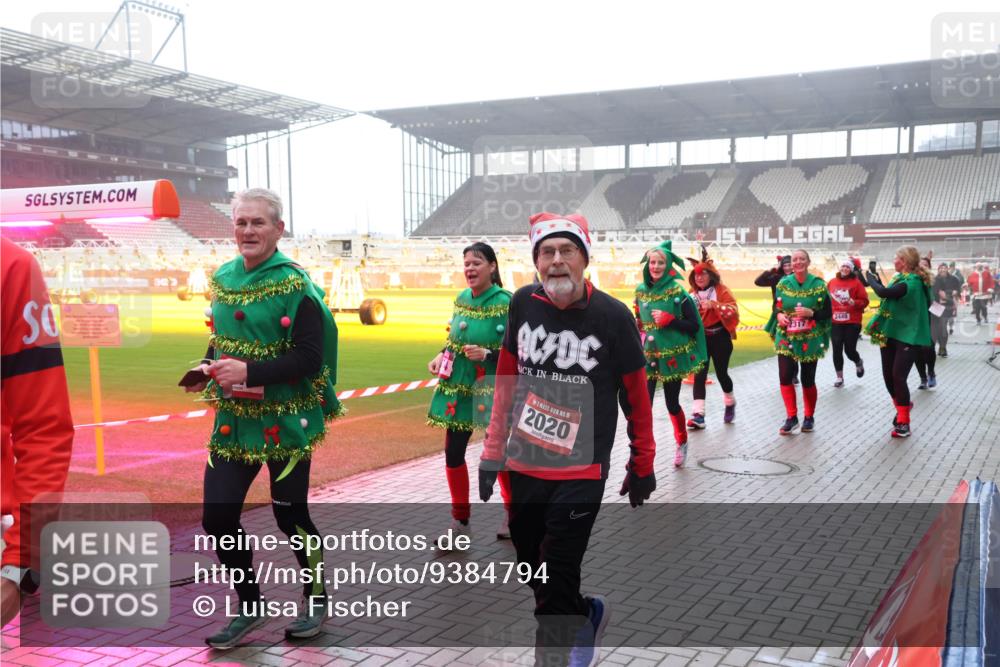 07.12.2025 - St. Pauli X-Mass-Run No. 15 Luisa Fischer http://msf.ph/oto/9384794 07.12.2025 11:31:25 Ziel 15, 2020, 2317, 2449, 203, 329, 487, 539, 554, 579, 581, 848, 865, 870, 872, 1595, 1755, 2307, 2308, 2311, 2314, 2317, 2319, 2428, 2429, 2430, 2449, 2450, 2492, 2493, 2871, 3181, 3182, 3184, 3238, 3239, 3328, 3352, 3436, 4105 meine-sportfotos.de