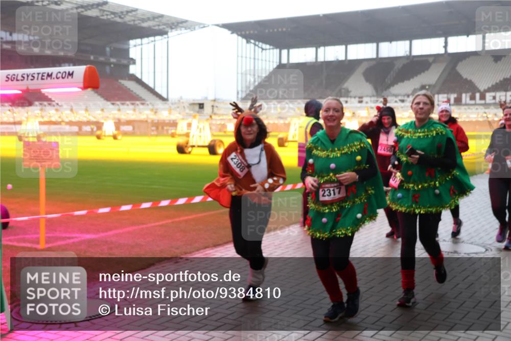 07.12.2025 - St. Pauli X-Mass-Run No. 15 Luisa Fischer http://msf.ph/oto/9384810 07.12.2025 11:31:28 Ziel 2308, 2317, 2450, 77, 203, 329, 487, 539, 554, 579, 581, 848, 865, 870, 872, 1595, 1755, 2307, 2308, 2311, 2314, 2317, 2319, 2428, 2429, 2430, 2449, 2450, 2492, 2493, 2871, 3181, 3182, 3184, 3238, 3239, 3328, 3352, 3436, 4105 meine-sportfotos.de