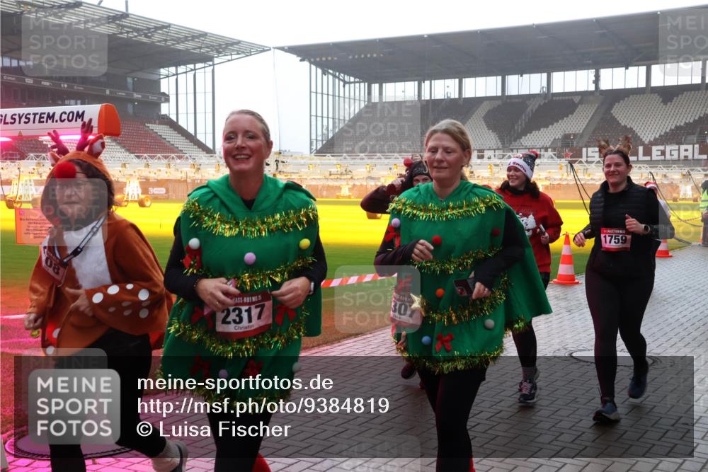 07.12.2025 - St. Pauli X-Mass-Run No. 15 Luisa Fischer http://msf.ph/oto/9384819 07.12.2025 11:31:29 Ziel 5, 2317, 307, 1759, 203, 329, 487, 539, 554, 579, 581, 848, 865, 870, 872, 1595, 1755, 2307, 2308, 2311, 2314, 2317, 2319, 2428, 2429, 2430, 2449, 2450, 2492, 2493, 2871, 3181, 3182, 3184, 3238, 3239, 3328, 3352, 3436, 4105 meine-sportfotos.de