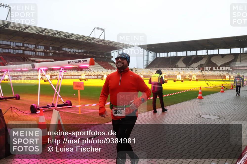 07.12.2025 - St. Pauli X-Mass-Run No. 15 Luisa Fischer http://msf.ph/oto/9384981 07.12.2025 10:16:35 Ziel 5, 394, 394, 1328, 2545, 2546, 2641, 2652, 2659, 2743 meine-sportfotos.de