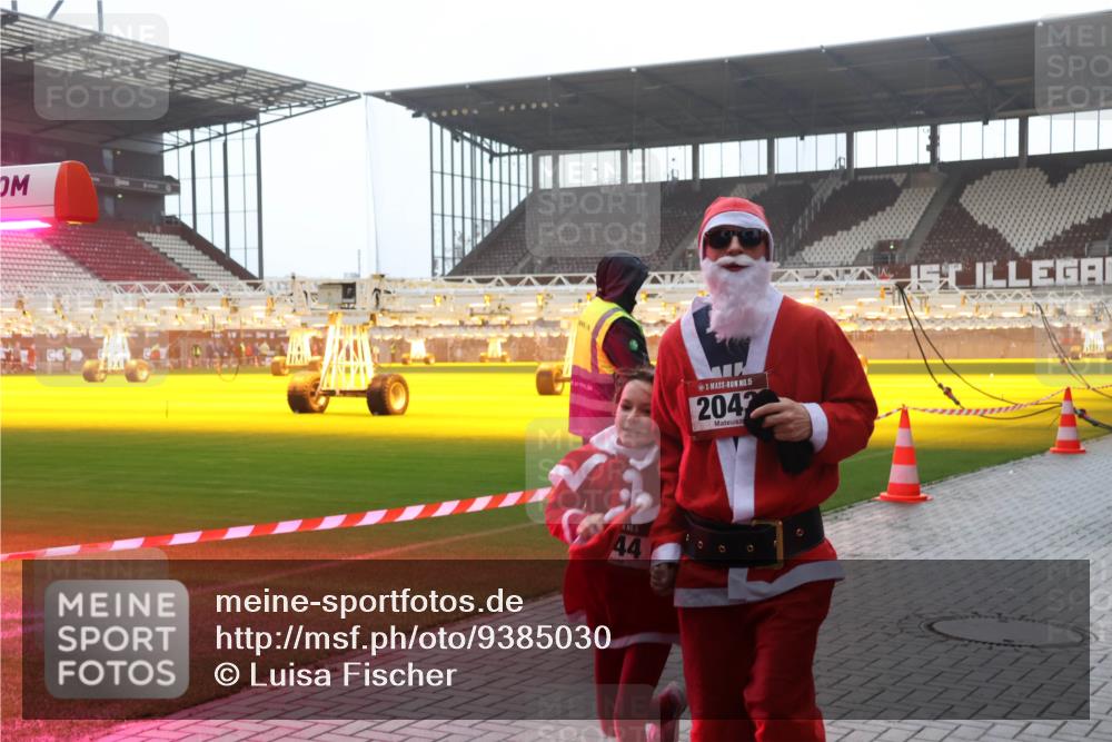 07.12.2025 - St. Pauli X-Mass-Run No. 15 Luisa Fischer http://msf.ph/oto/9385030 07.12.2025 11:32:47 Ziel 15, 2042, 44, 9, 0, 1081, 1884, 1886, 1998, 1999, 2000, 2015, 2043, 2044, 2050, 2120, 2283, 2419, 2595, 3173, 3177, 3343, 4633, 4640, 4642 meine-sportfotos.de