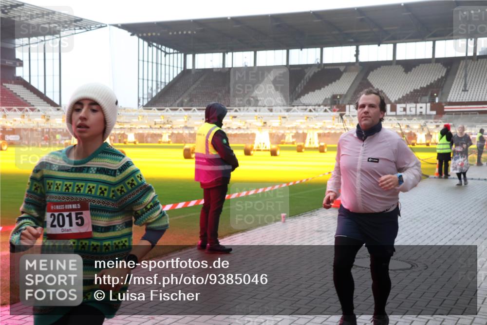 07.12.2025 - St. Pauli X-Mass-Run No. 15 Luisa Fischer http://msf.ph/oto/9385046 07.12.2025 11:32:52 Ziel 5, 2015, 477, 1081, 1884, 1886, 1998, 1999, 2000, 2015, 2043, 2044, 2283, 2419, 2595, 3173, 3177, 3343, 4640 meine-sportfotos.de